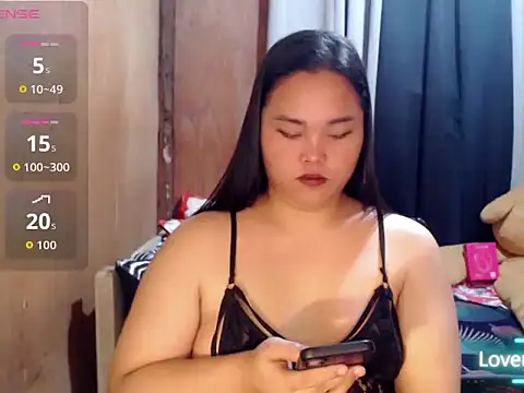  Lylia online show from July 28, 8:52 pm