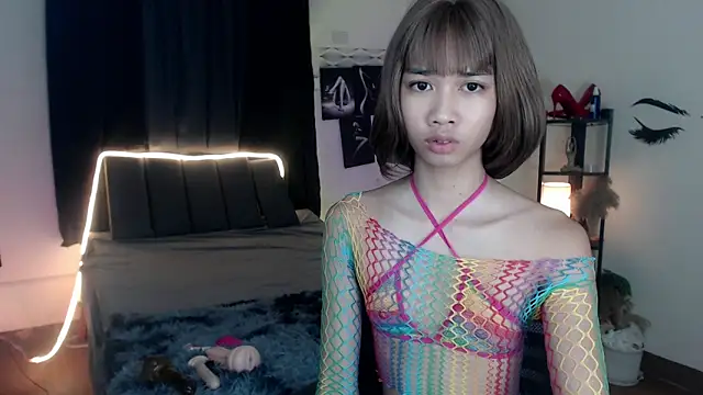 Lavictoriathegreat online show from March 13, 8:58 pm