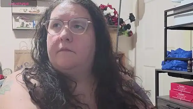 emberlynnix online show from October 8, 4:14 am