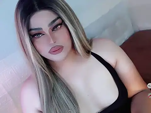 queensavrinax online show from November 4, 4:23 am