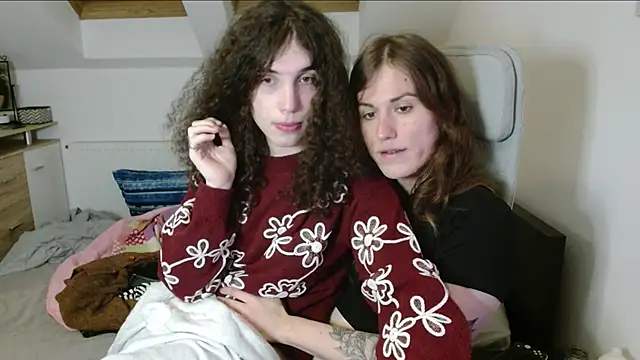 Snapshot of tsbubbles760 chatting on October 18, 10:13 pm tsbubbles760 online show from October 18, 10:13 pm