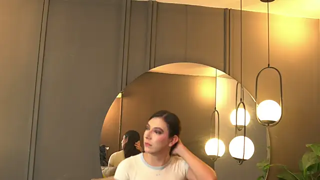 Ariaa Isabell online show from July 17, 6:47 pm