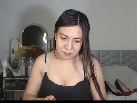 Snapshot of stellahugeX chatting on September 26, 7:44 pm stellahugeX online show from September 26, 7:44 pm