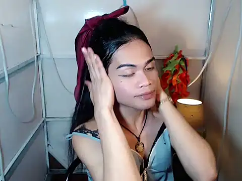 bellalot online show from February 20, 6:26 am