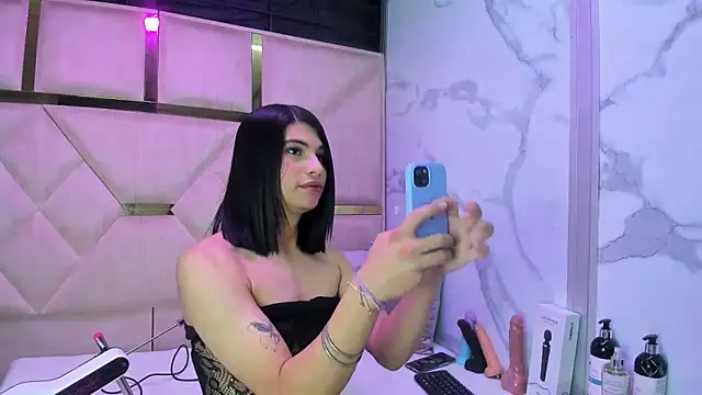 Allisonts69 online show from February 27, 5:13 am