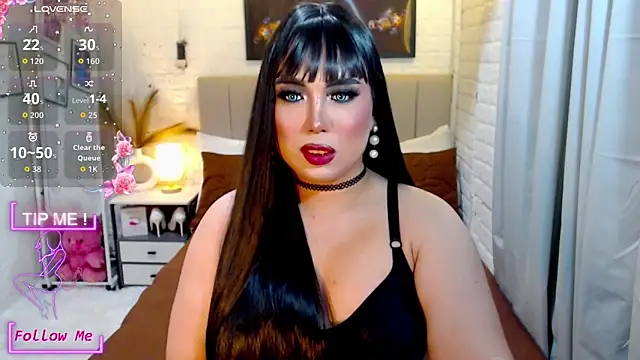 selfsucker ayabells online show from December 1, 4:15 am