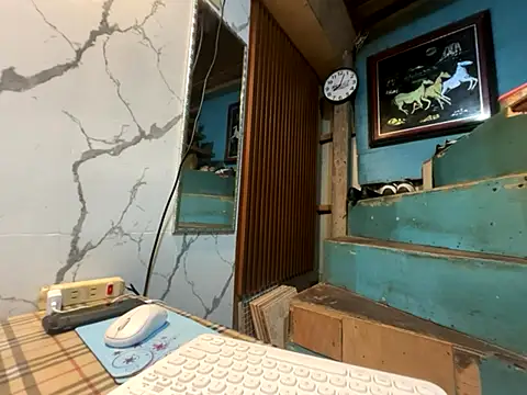 asya chris online show from November 4, 12:04 pm