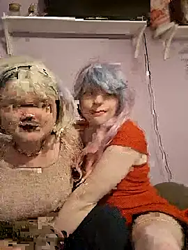 KadiSparkle online show from November 1, 1:25 am