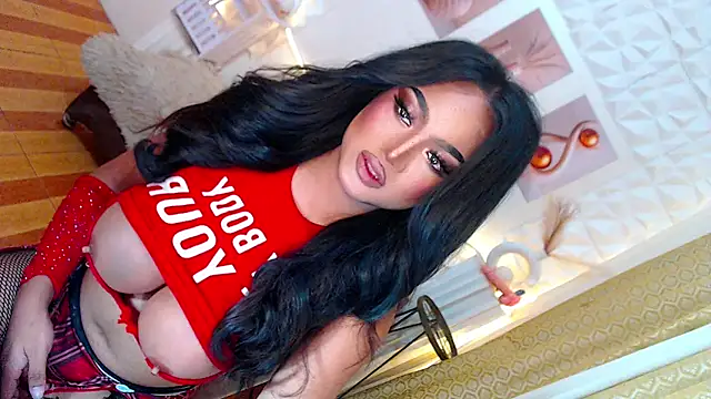 Lilly-lou online show from May 5, 4:51 am