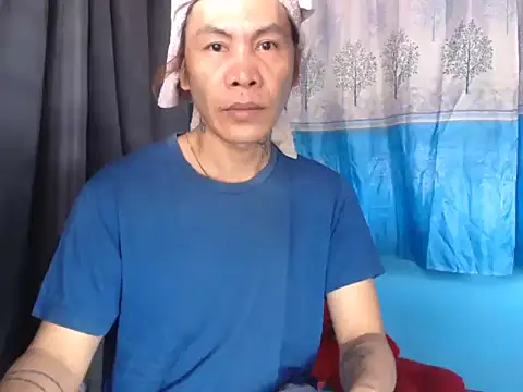 YourTopweng online show from May 1, 3:33 am