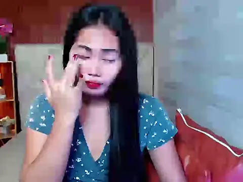 sluttyprincess0 online show from November 27, 10:44 pm