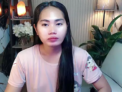 sluttyprincess0 online show from February 3, 10:58 pm