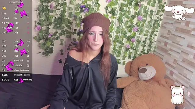 Amy Moonlight online show from May 6, 8:59 pm