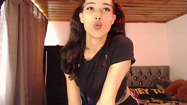 Sweet-Cris online show from October 10, 6:42 pm