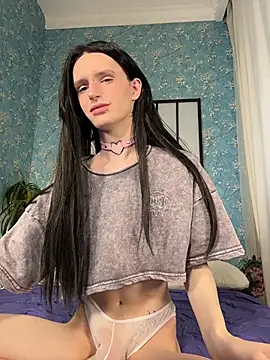 madi snow online show from March 15, 6:05 am