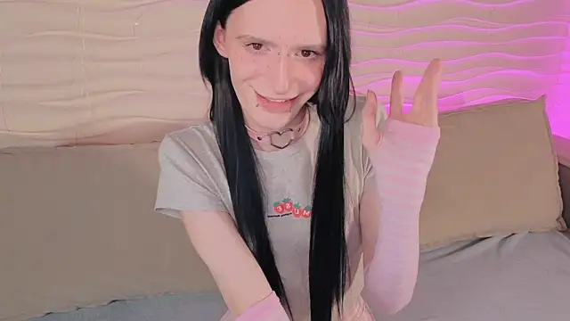 madi snow online show from March 19, 5:40 am