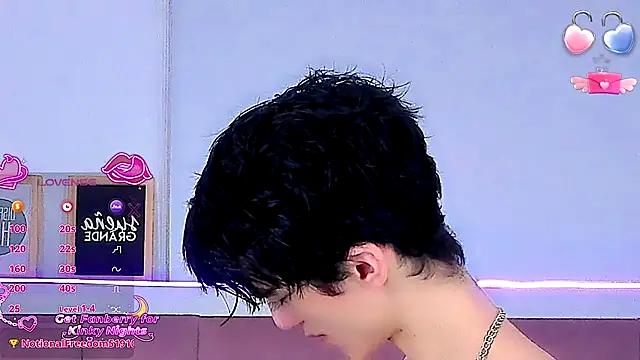 Baby FenixTS online show from December 19, 7:46 am