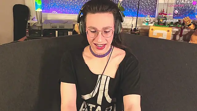 Zesty Peach online show from March 12, 1:10 am