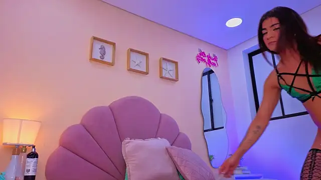  Grace turner  online show from January 9, 12:21 pm