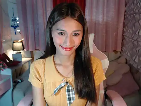 Snapshot of Ur_sweettranspinay chatting on September 21, 1:28 pm Ur sweettranspinay online show from September 21, 1:28 pm