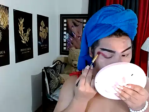 TSbrianaHugeCock online show from April 30, 2:43 pm