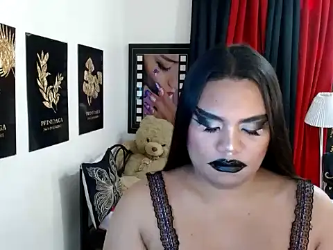 TSbrianaHugeCock online show from May 1, 10:25 pm