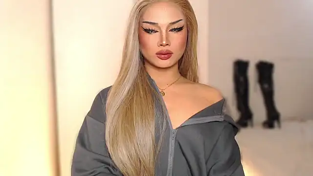 MissRumi Hunter online show from September 25, 5:09 pm