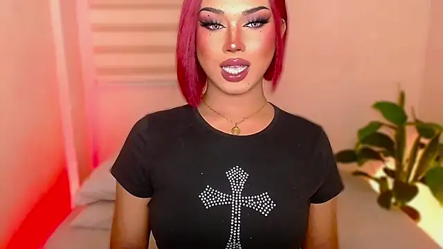 MissRumi Hunter online show from October 24, 8:25 pm