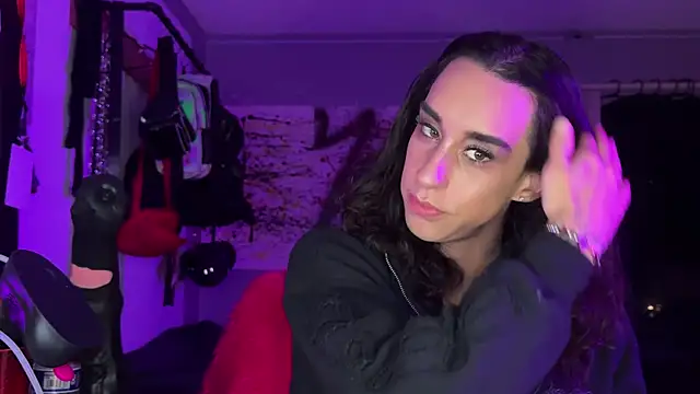 xoFrankie online show from November 11, 3:19 am