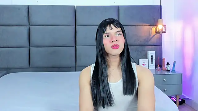 Slenna Moon online show from November 18, 4:34 am