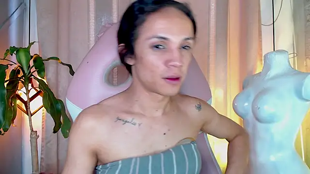 Cristal Gem1 online show from April 26, 5:33 pm