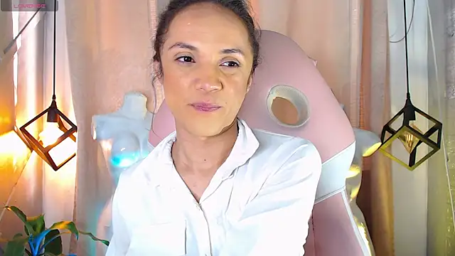 Cristal Gem1 online show from May 3, 11:48 am