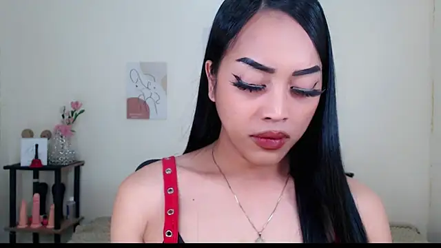 Lessandra Lust online show from October 27, 8:33 am