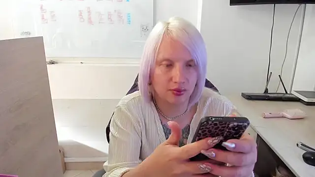 Sun Sooll  online show from March 9, 10:13 pm