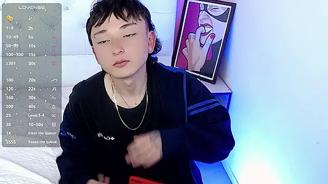 Snapshot of x_karloss_x chatting on September 10, 4:55 am x karloss x online show from September 10, 4:55 am