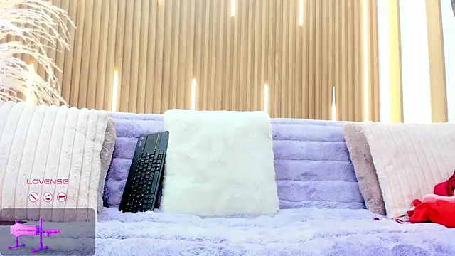 ArianaSantana online show from November 30, 1:13 pm