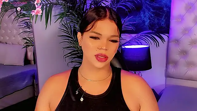 Valeria Swett  online show from July 26, 8:49 pm