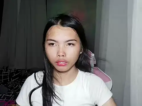 cutie milker online show from April 19, 2:29 pm