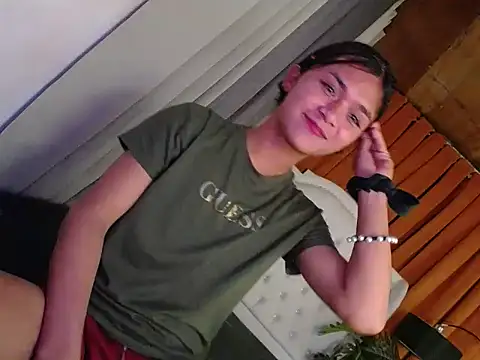 sweet athena online show from March 14, 1:48 pm