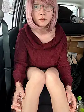 takusaki223 online show from December 22, 5:45 am