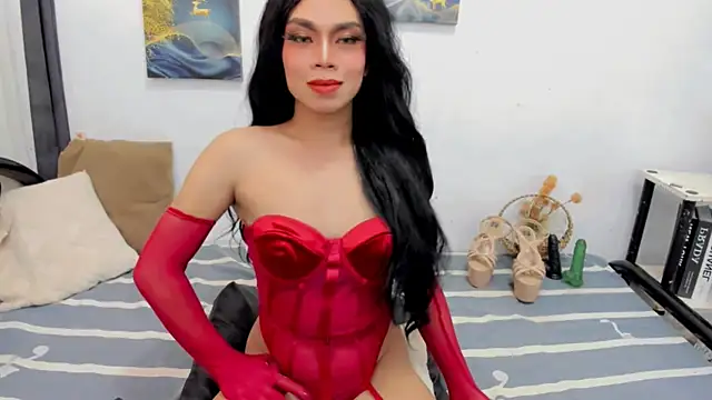 extreme cassey online show from October 21, 9:05 pm