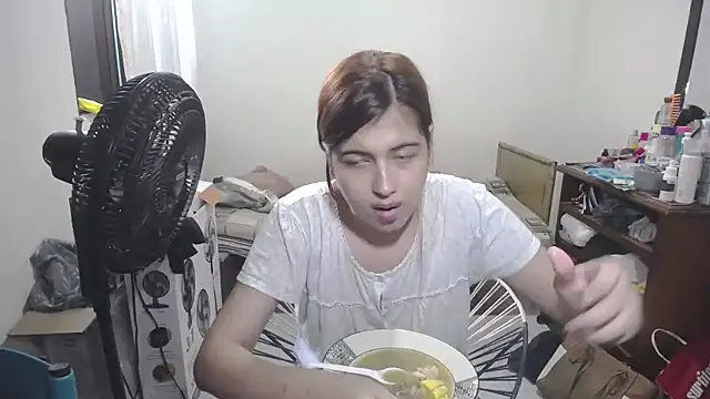 Mirage Sertori online show from December 19, 3:28 pm