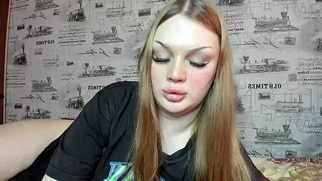 sashadeliii online show from May 1, 9:13 am