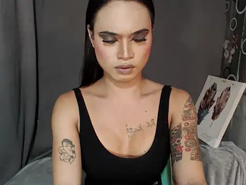 TSsexy LOVERxxxx online show from November 12, 7:24 pm