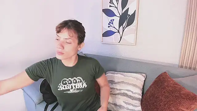 KassMonroe online show from March 5, 7:52 pm