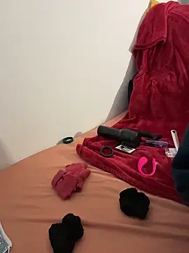 DesiTS15 online show from November 20, 7:47 pm