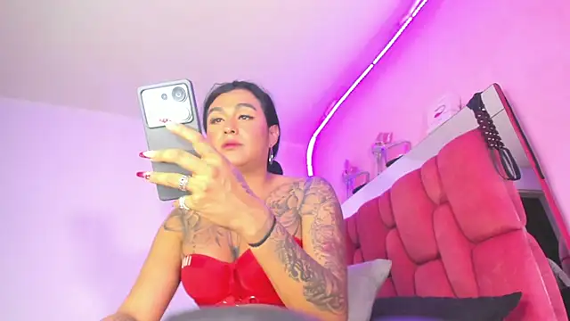 BiancaValentinna online show from July 24, 10:07 pm