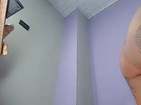 VioletGil Party  online show from November 1, 10:18 pm