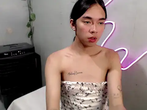 miatrixs online show from March 27, 3:24 pm