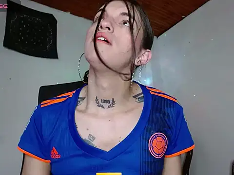 Scarlett crastrawberry online show from July 7, 2:43 pm